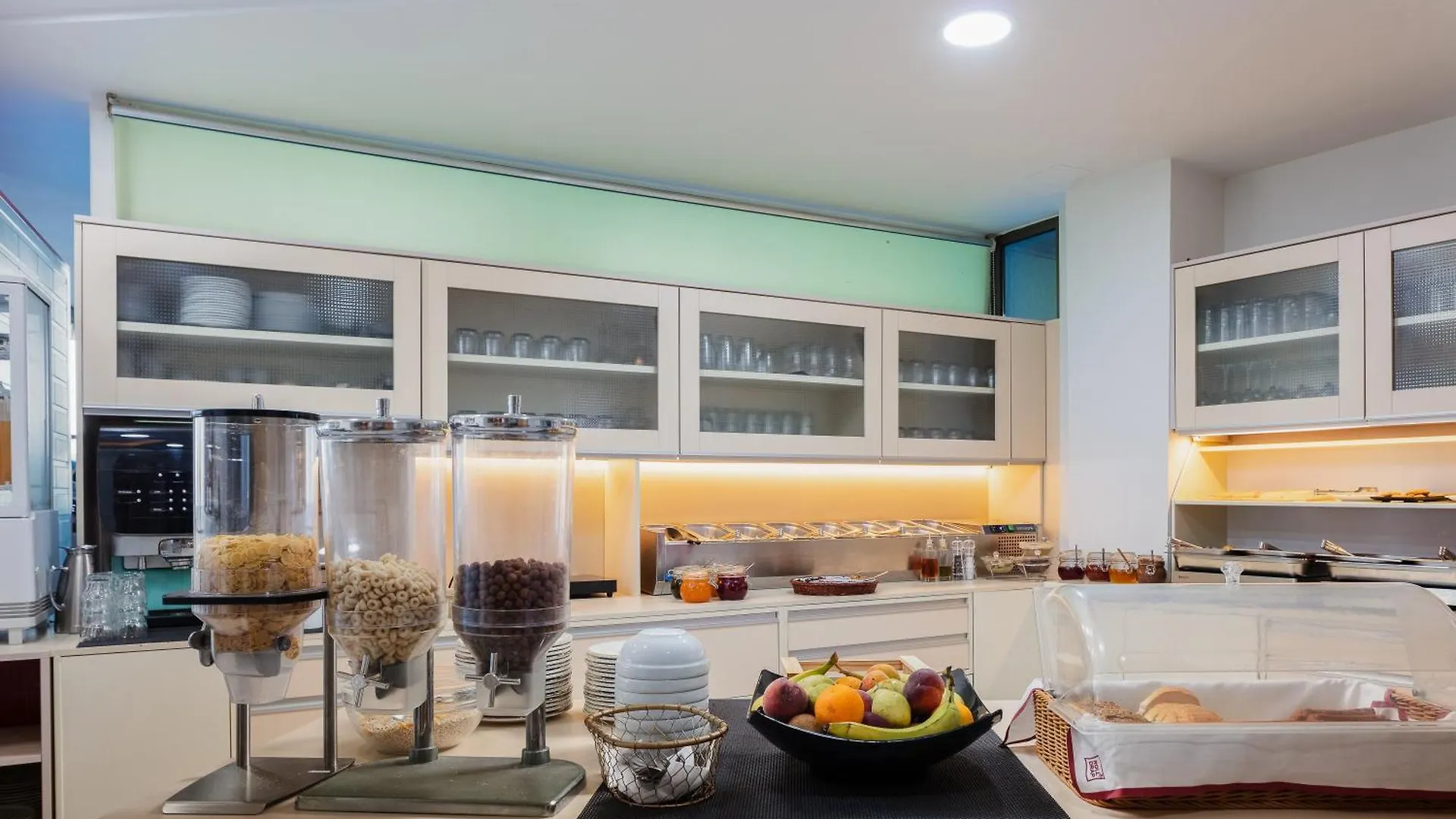 Steris Elegant Beach Hotel & Apartments Rethimnon 3*,